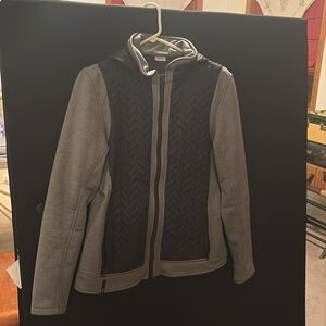 NILS lightweight hooded jacket 
Sz large black and gray